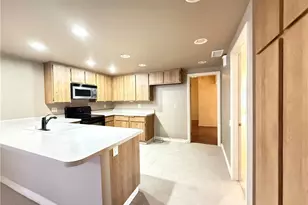 26601 Amhurst Ct, Menifee, CA 92586 - Photo 9