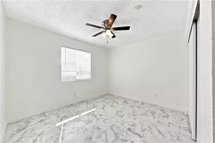 16450 Lariat, Victorville, CA 92395 - Photo 21
