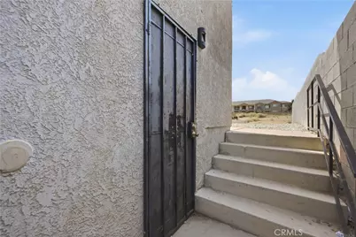 16450 Lariat, Victorville, CA 92395 - Photo 15