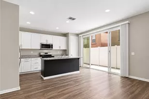 26264 Jasmiine Ave, Murrieta, CA 92563 - Photo 3