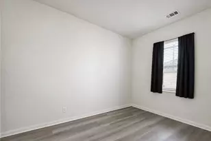 26264 Jasmiine Ave, Murrieta, CA 92563 - Photo 11