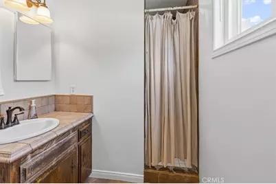 25210 California, Hemet, CA 92545 - Photo 21