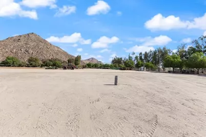25210 California, Hemet, CA 92545 - Photo 43