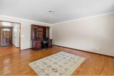 25210 California, Hemet, CA 92545 - Photo 9