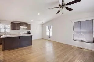 1097 N State St, Hemet, CA 92543 - Photo 5