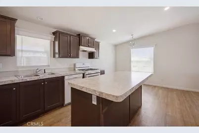 1097 State, Hemet, CA 92543 - Photo 9