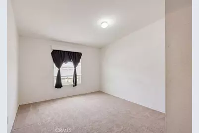 1097 N State St. #26, Hemet, CA 92543 - Photo 17