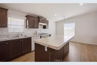 1097 State, Hemet, CA 92543 - Photo 5