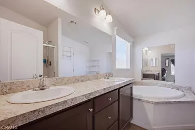 1097 State, Hemet, CA 92543 - Photo 19