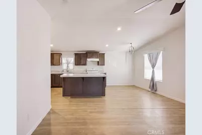 1097 State, Hemet, CA 92543 - Photo 7