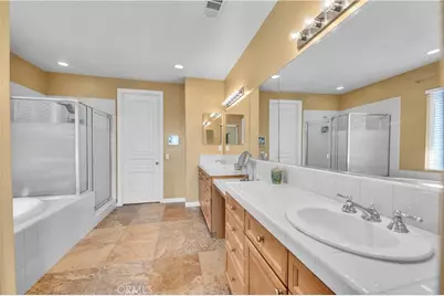 19 Plaza Lucerna, Lake Elsinore, CA 92532 - Photo 21
