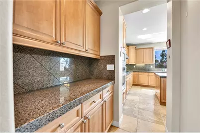19 Plaza Lucerna, Lake Elsinore, CA 92532 - Photo 7