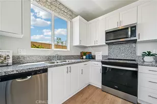 13569 Lone Star Ln, Victorville, CA 92394 - Photo 7