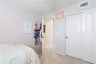 33611 Delphinium Ln, Murrieta, CA 92563 - Photo 19