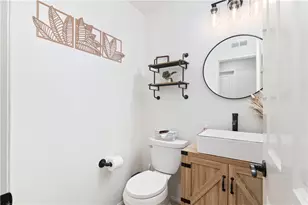 33611 Delphinium Ln, Murrieta, CA 92563 - Photo 15