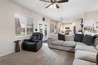 33611 Delphinium Lane, Murrieta, CA 92563 - Photo 9