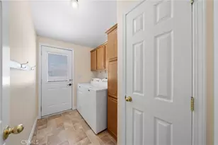 38055 Calle Amigable, Murrieta, CA 92563 - Photo 29