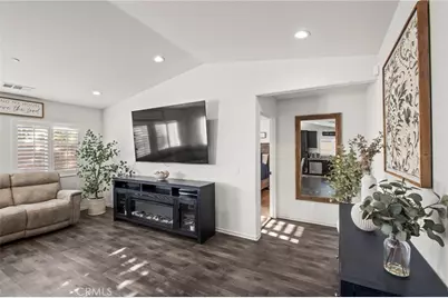 29421 Hazel, Lake Elsinore, CA 92530 - Photo 9