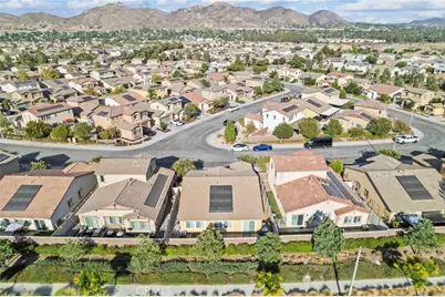 29421 Hazel, Lake Elsinore, CA 92530 - Photo 33
