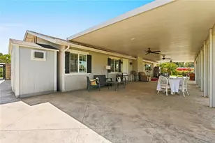 8326 Saddle Creek Dr, Jurupa Valley, CA 92509 - Photo 27