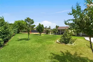 8326 Saddle Creek Dr, Jurupa Valley, CA 92509 - Photo 35