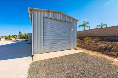 22475 Loch Lomond Drive, Canyon Lake, CA 92587 - Photo 51