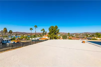 22475 Loch Lomond Drive, Canyon Lake, CA 92587 - Photo 47