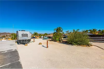 22475 Loch Lomond Drive, Canyon Lake, CA 92587 - Photo 7