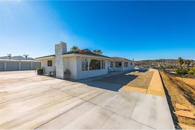 22475 Loch Lomond Drive, Canyon Lake, CA 92587 - Photo 33