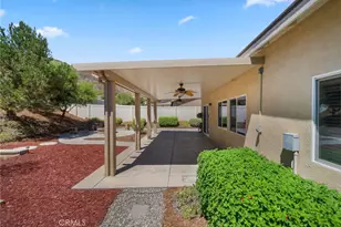 33099 Rustlers Rd, Winchester, CA 92596 - Photo 15