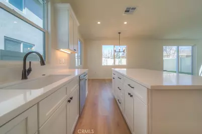 34540 Carnation Ct, Yucaipa, CA 92399 - Photo 7