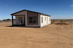 8076 Saratoga, Phelan, CA 92371 - Photo 1