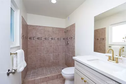 26406 Cherry Hills, Sun City, CA 92586 - Photo 19