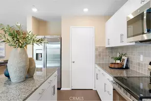 1374 Noble Rein Dr, San Jacinto, CA 92582 - Photo 3