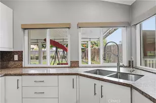 39768 Oak Cliff, Temecula, CA 92591 - Photo 11