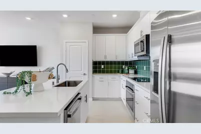 2715 Cloudview Privado, Ontario, CA 91761 - Photo 3
