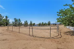30808 Keller Rd, Menifee, CA 92596 - Photo 9