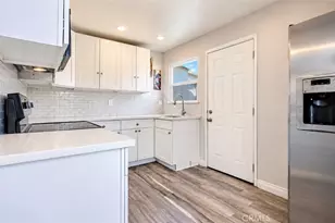 464 W 34th St, San Bernardino, CA 92405 - Photo 5