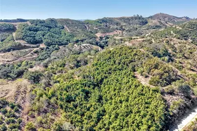 1 Via De Los Robles, Temecula, CA 92590 - Photo 3