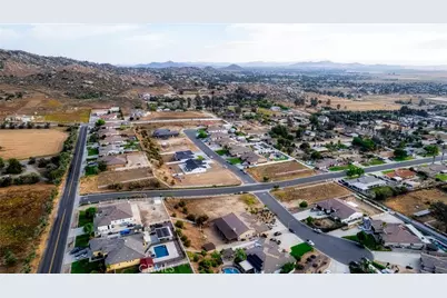 22275 Rosary Avenue, Nuevo, CA 92567 - Photo 3