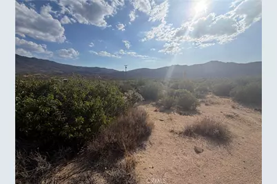 77 Chalet Drive, Pinyon Pines, CA 92561 - Photo 11