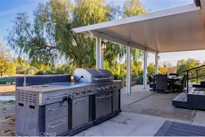 39450 Colleen Way, Temecula, CA 92592 - Photo 19