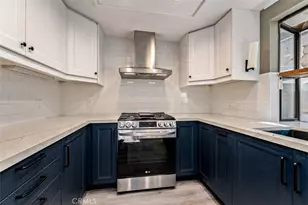 6827 Caminito Mundo, San Diego, CA 92119 - Photo 17