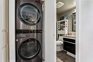 6827 Caminito Mundo, San Diego, CA 92119 - Photo 11