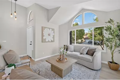 24441 Calle Tassjara, Murrieta, CA 92562 - Photo 13