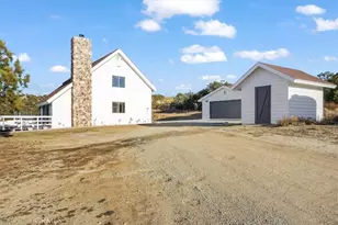 59470 Burnt Valley, Anza, CA 92539 - Photo 29