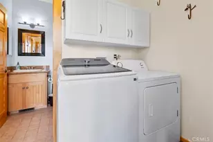 40272 Mahanoy Ln, Big Bear Lake, CA 92315 - Photo 11