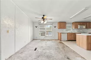 31130 S General Kearny, Temecula, CA 92591 - Photo 23