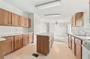 31130 S General Kearny, Temecula, CA 92591 - Photo 29