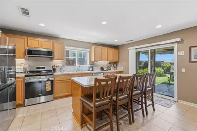 45015 Bronze Star, Lake Elsinore, CA 92532 - Photo 5